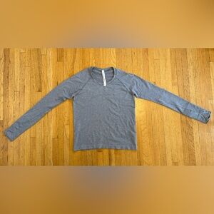 Lululemon Women’s Swiftly Tech LS 2.0 Gray Striped Size 10